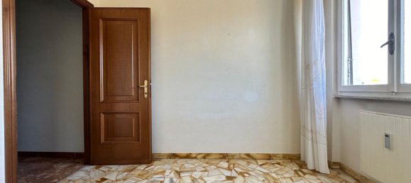 4 rooms Apartment in Genoa, Italy No. 27901 28