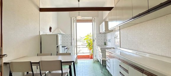 4 rooms Apartment in Genoa, Italy No. 27901 34