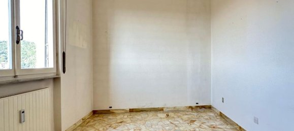 4 rooms Apartment in Genoa, Italy No. 27901 23