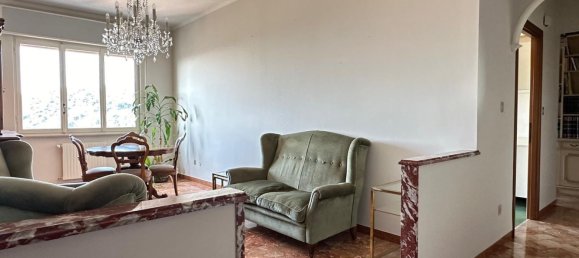 4 rooms Apartment in Genoa, Italy No. 27901 11