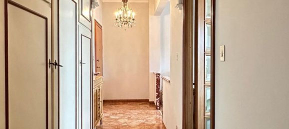 4 rooms Apartment in Genoa, Italy No. 27901 18