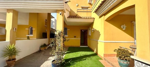 4 bedrooms Villa in Alicante, Spain No. 10348 23