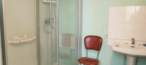 3 غرف نوم منزل في Saint-Amand-Montrond, France رقم 90305 7