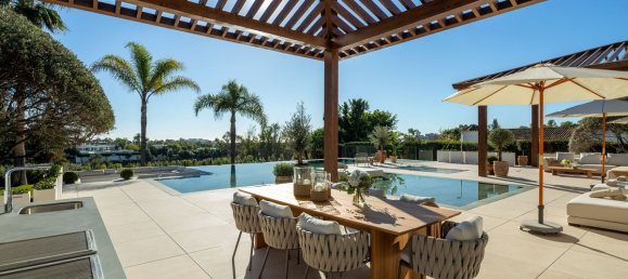 6 bedrooms Villa in Marbella, Spain No. 110277 6