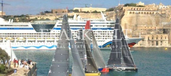 Дом с 3 спальнями в Сенглеа, Мальта № 3693 4