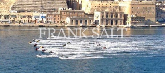 Дом с 3 спальнями в Сенглеа, Мальта № 3693 3