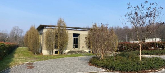 1-salle Propriété commerciale à Arosio, Italy No. 101159 9