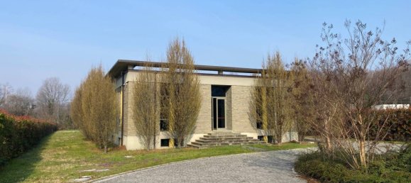 1-salle Propriété commerciale à Arosio, Italy No. 101159 11