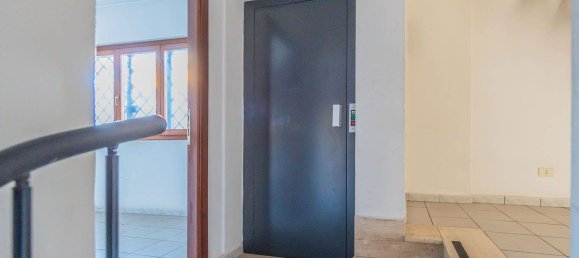 5 rooms Building in Rome, Italy No. 290900 36