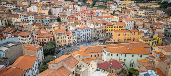 Дом с 4 спальнями в Оцьери, Италия № 86458 42