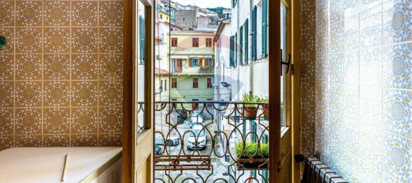 Дом с 4 спальнями в Оцьери, Италия № 86458 4