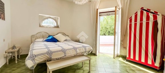 4 bedrooms Villa in Formia, Italy No. 280615 13