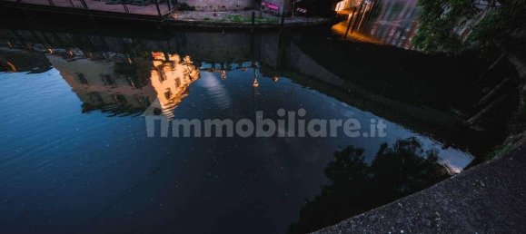 5 rooms Building in Milan, Italy No. 249384 8