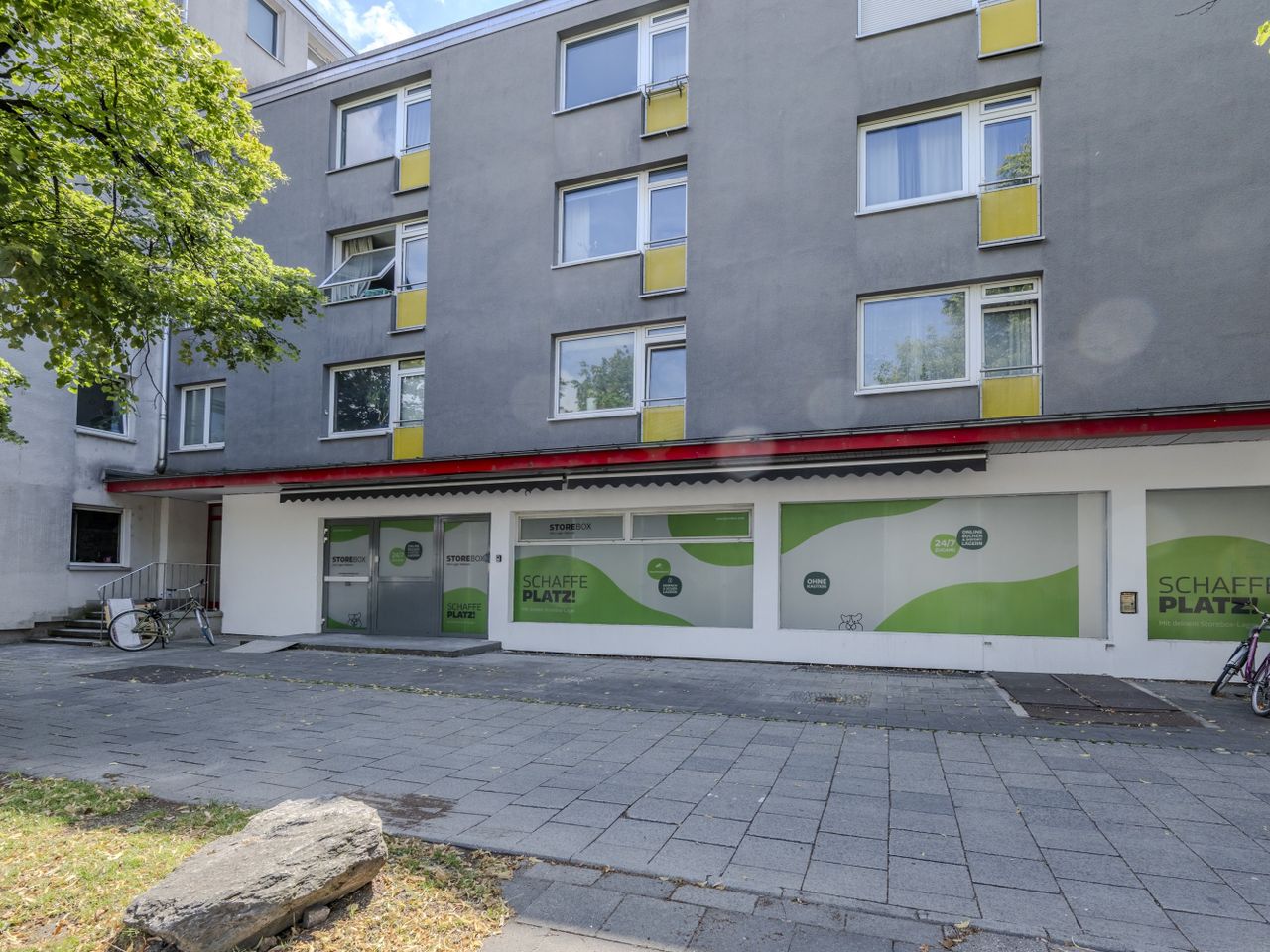 417m² Office in Munich, Germany No. 247153