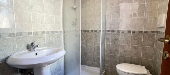 6 bedrooms House in Pomezia, Italy No. 321624 10