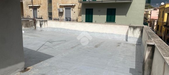 Casa de 3 divisões em Nettuno, Italy N.º 297421 21