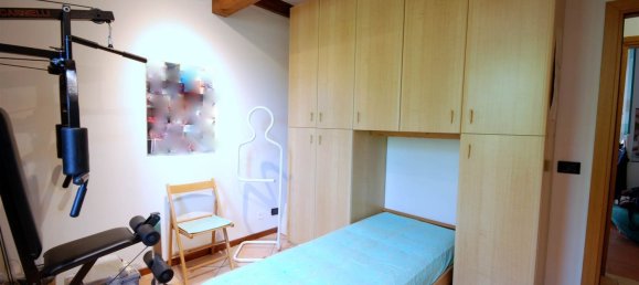 Вилла с 6 комнатами в Кастеназо, Италия № 223145 33