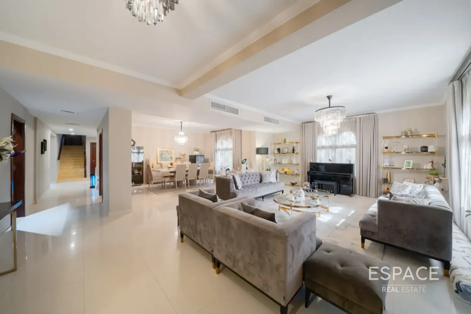 4 غرف نوم فيلا في Dubai Land, UAE رقم 209321