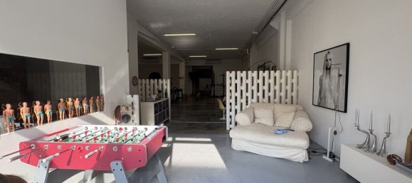 250m² Garage in Civitanova Marche, Italy No. 325393 4