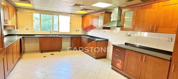 Apartamento T6 em Al Nahyan, UAE N.º 26441 13