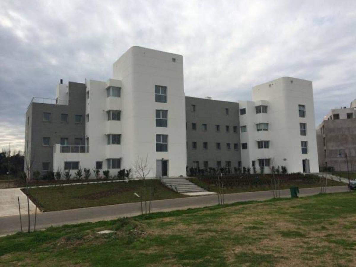 3 bedrooms Apartment in Tigre, Argentina No. 6676