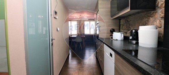 95m² Building in Braga, Portugal No. 32310 6