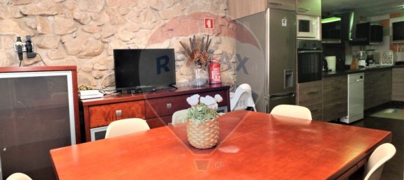 95m² Building in Braga, Portugal No. 32310 7