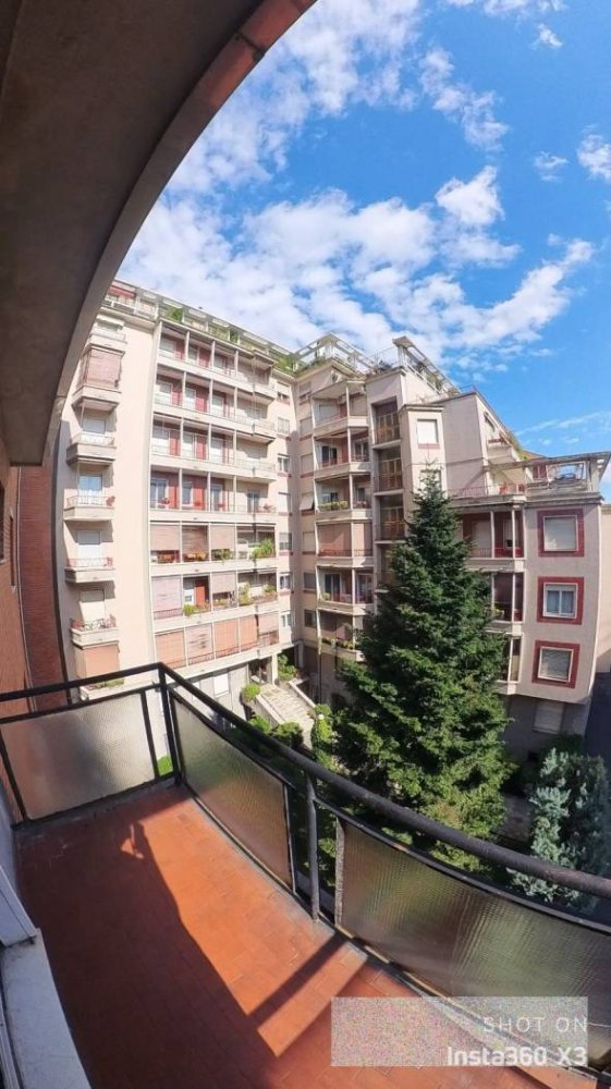 Квартира с 1 спальней в Милан, Италия № 279630