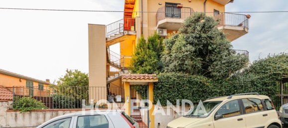 5 rooms Apartment in Motta Sant'Anastasia, Italy No. 48535 2