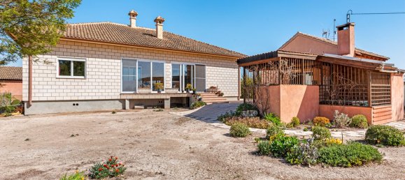  قطعة أرض في Ciutat Vella, Spain 165متر مربع رقم 8236 15