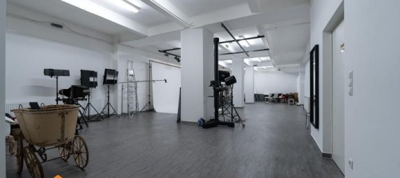 Gewerbliche Immobilie in Neubau, Austria 342m², Nr. 222644 13