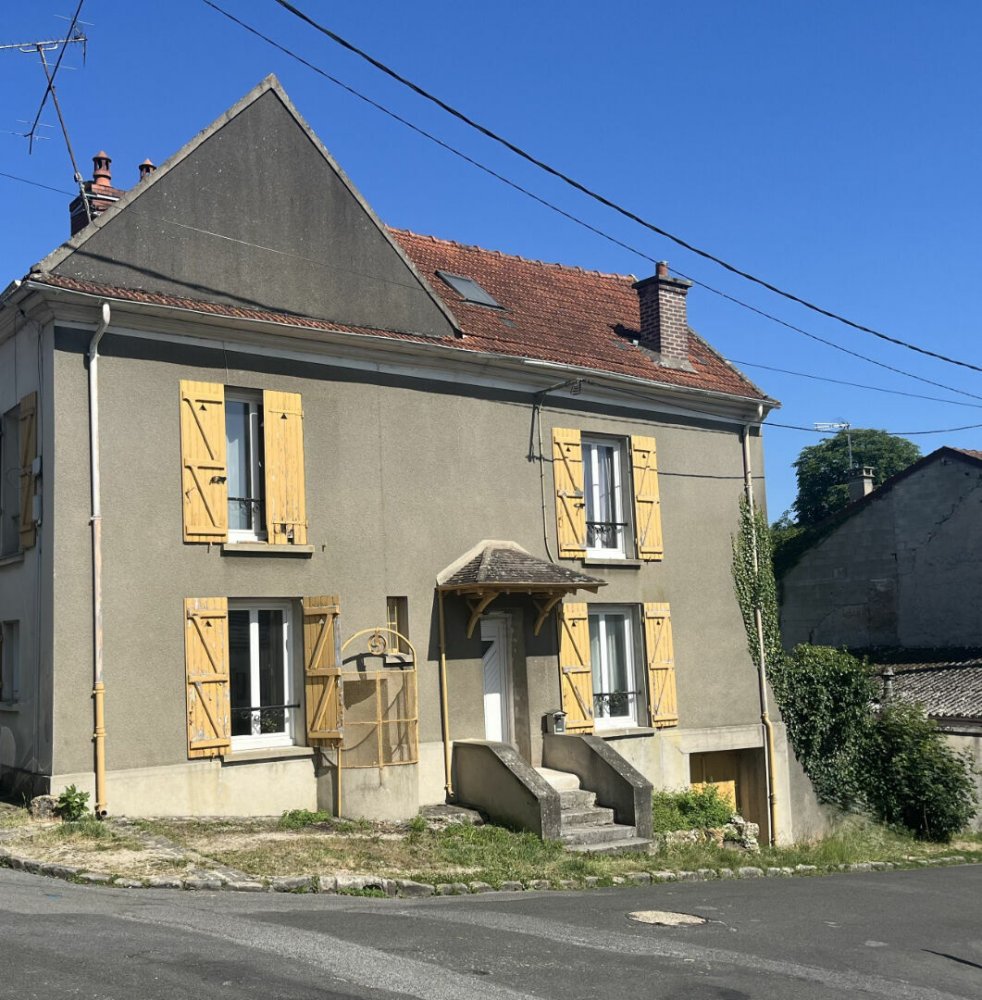 Дом с 3 спальнями в Ла Ферте-су-Жуар, Франция № 171804