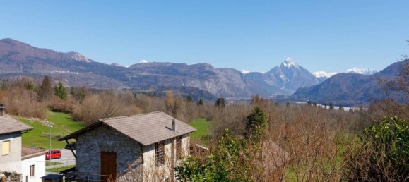 Casa de 5 habitaciónes en Udine, Italy No. 37002 23