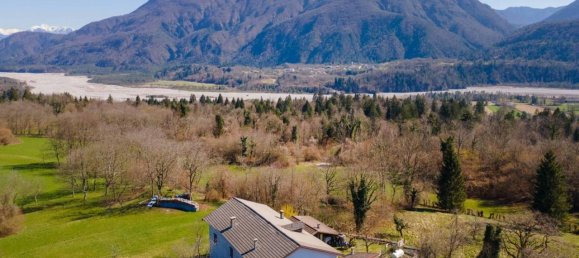 Casa de 5 habitaciónes en Udine, Italy No. 37002 30