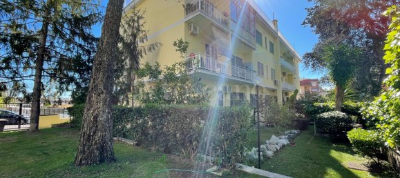 3-salle Appartement à Rome, Italy No. 175700 8