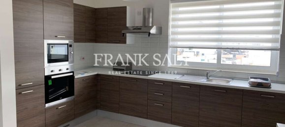 2 bedrooms Penthouse in Swieqi, Malta No. 6843 2