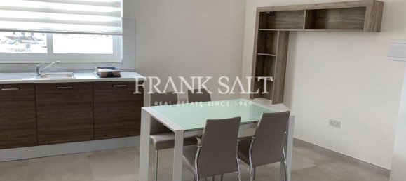 2 bedrooms Penthouse in Swieqi, Malta No. 6843 3