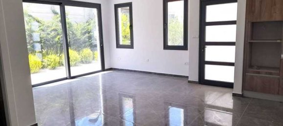 2 غرف نوم عقار تجاري في Germasogeia, Cyprus رقم 64317 2