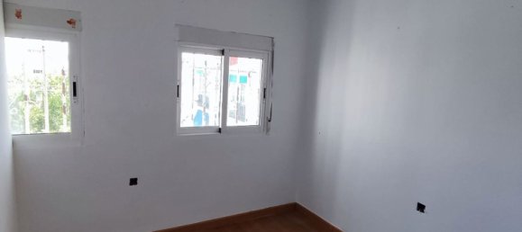 3 bedrooms Duplex in Jaen, Spain No. 160167 6