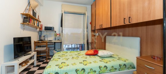 3 bedrooms Apartment in Catania, Italy No. 329005 9