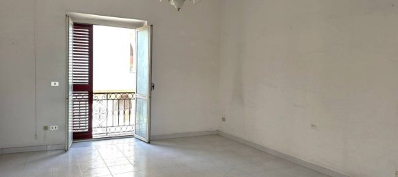 4 Schlafzimmer Haus in Santa Maria a Vico, Italy, Nr. 344493 6