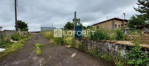734m² Land in Landres, France No. 210703 2