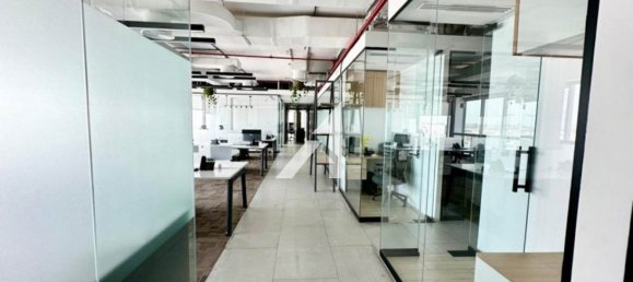 Bureau à Dubai, UAE 343.7m² No. 98499 4