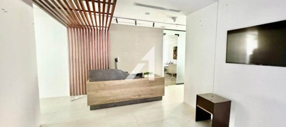 Bureau à Dubai, UAE 343.7m² No. 98499 5