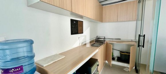 Bureau à Dubai, UAE 343.7m² No. 98499 11