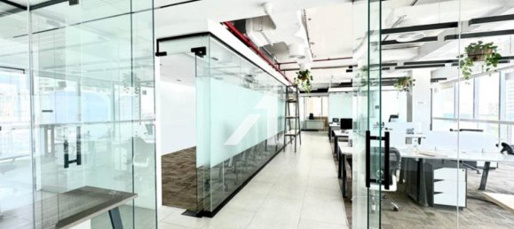 Bureau à Dubai, UAE 343.7m² No. 98499 2