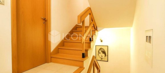 9 bedrooms House in Spoltore, Italy No. 343954 18