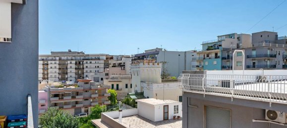 3 Schlafzimmer Wohnung in Monopoli, Italy, Nr. 375818 17