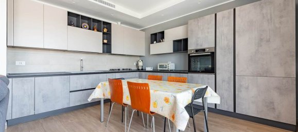 3 Schlafzimmer Wohnung in Monopoli, Italy, Nr. 375818 6