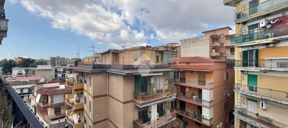 Apartamento de 3 dormitorios en Arzano, Italy No. 340029 8